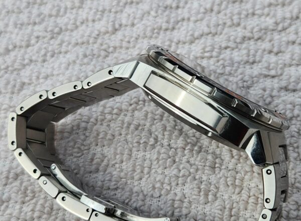 Alpina Extreme Diver 300 - Image 3