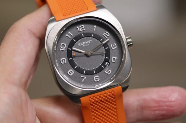 Hermes H08