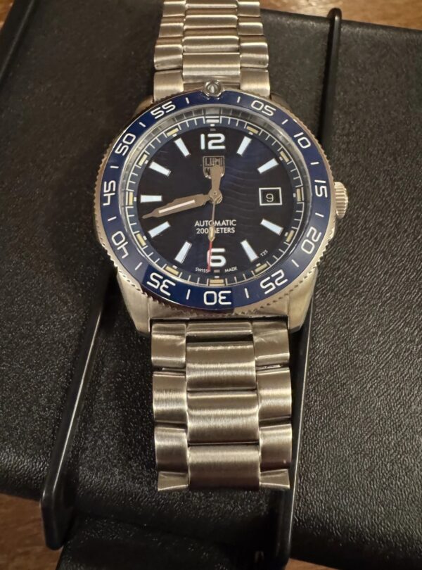 Luminox