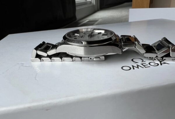 Omega Seamaster Aqua Terra - Image 5