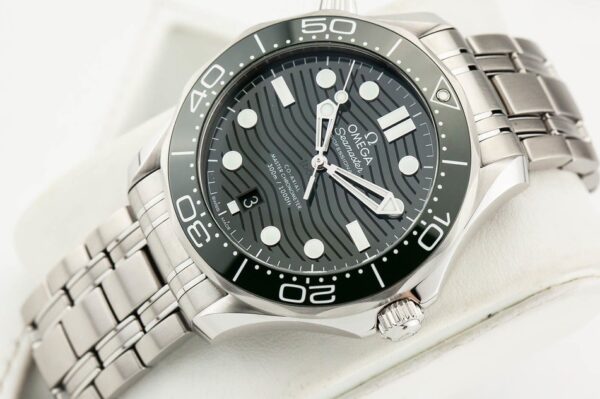 Omega Seamaster - Image 3