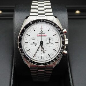 Omega Speedmaster Moonwatch