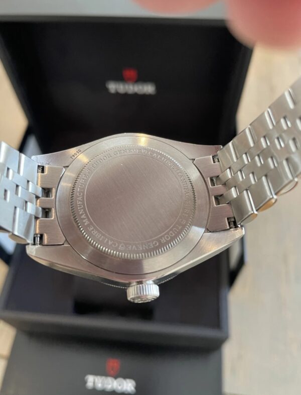 Tudor Black Bay 58 Blue - Image 4
